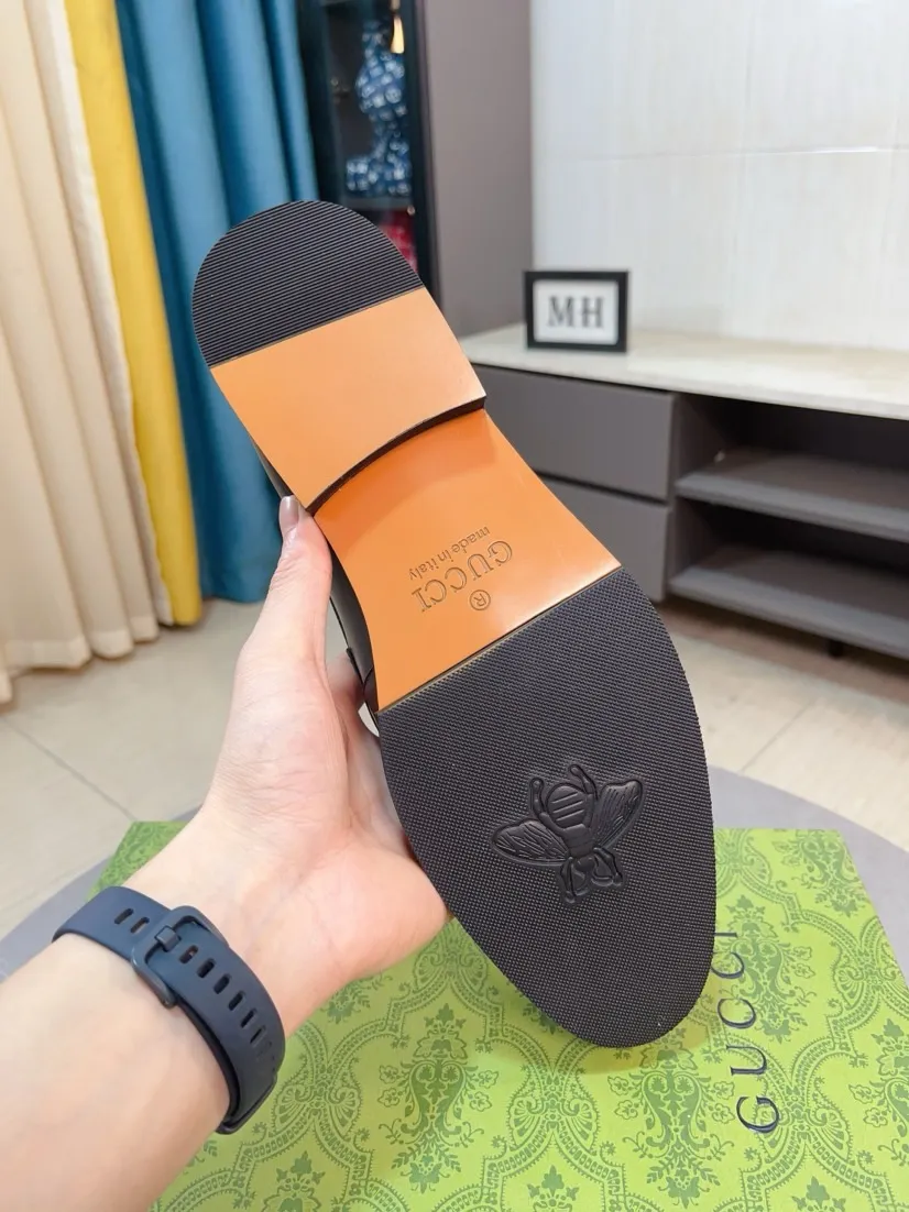 Men's Men's Shoes 💰520🌹🌹【GUCCI】The most popular classic Gucci leather shoes. Synchronized with the official website, the upper is made of Italian first-layer cowhide ➕cowhide lining, with unique brand and unique craftsmanship. Highlighting the hot style of the new year. Stop hesitating, stop wandering, get it now. Number: 38--44